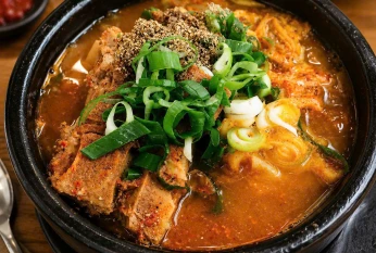뼈 해장국 (Canh xương hầm)  排骨解酒汤