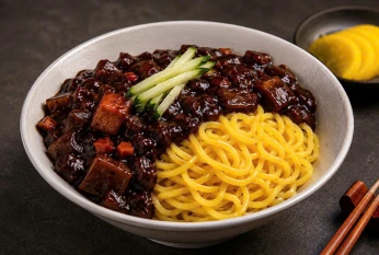 짜장면 (Mì tương đen) 黑酱面
